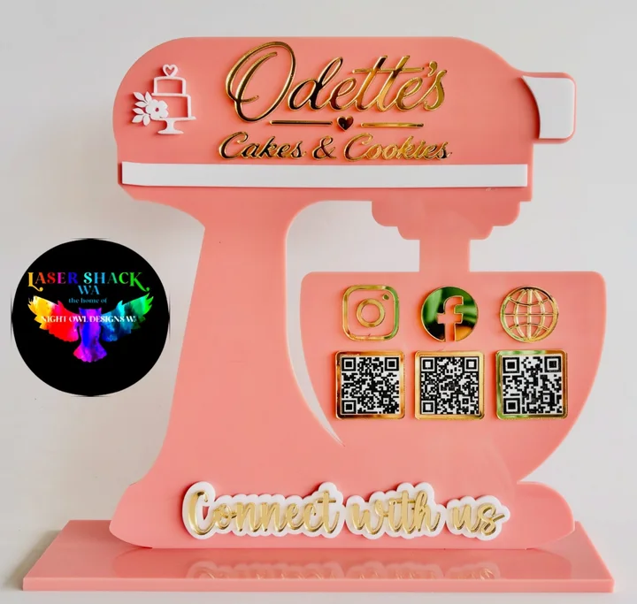 A huge shout out to the lovely and talented Nicky at @lasershackwa for my awesome new QR code stand! I love it, thanks so much.
It will make its debut at the @ambroseestate Wedding open Day taking place tomorrow.
Forget the fact that Ambros