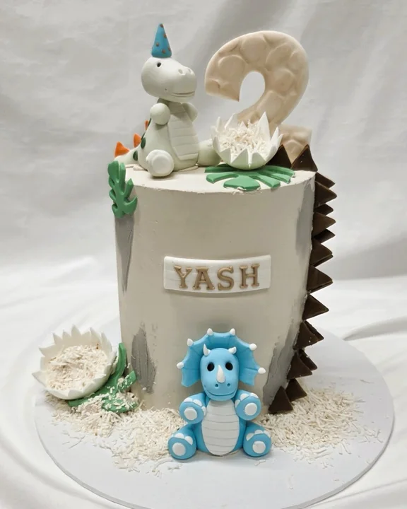 A collection of cool cakes and cupcakes for children's birthday parties for this weekend.
#odettescakesandcookies
#childrensbirthdaycakes
#childbirthdaycakes
#perthbirthdaycake
#perthbirthdaycakes
#birthdaycakesperth
#birthdaycakeperth